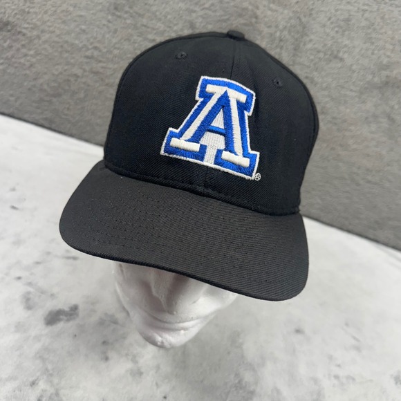 New Era 59FIFTY Arizona Wildcats Fitted Hat Black Blue White Wool Size 7 1/4 USA